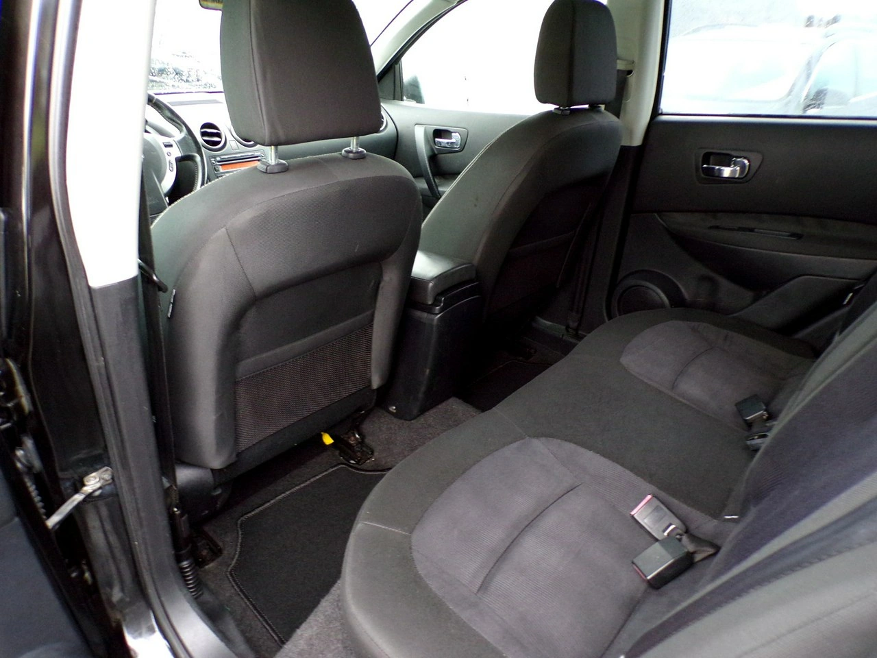 Nissan Qashqai - Zdjęcie 23