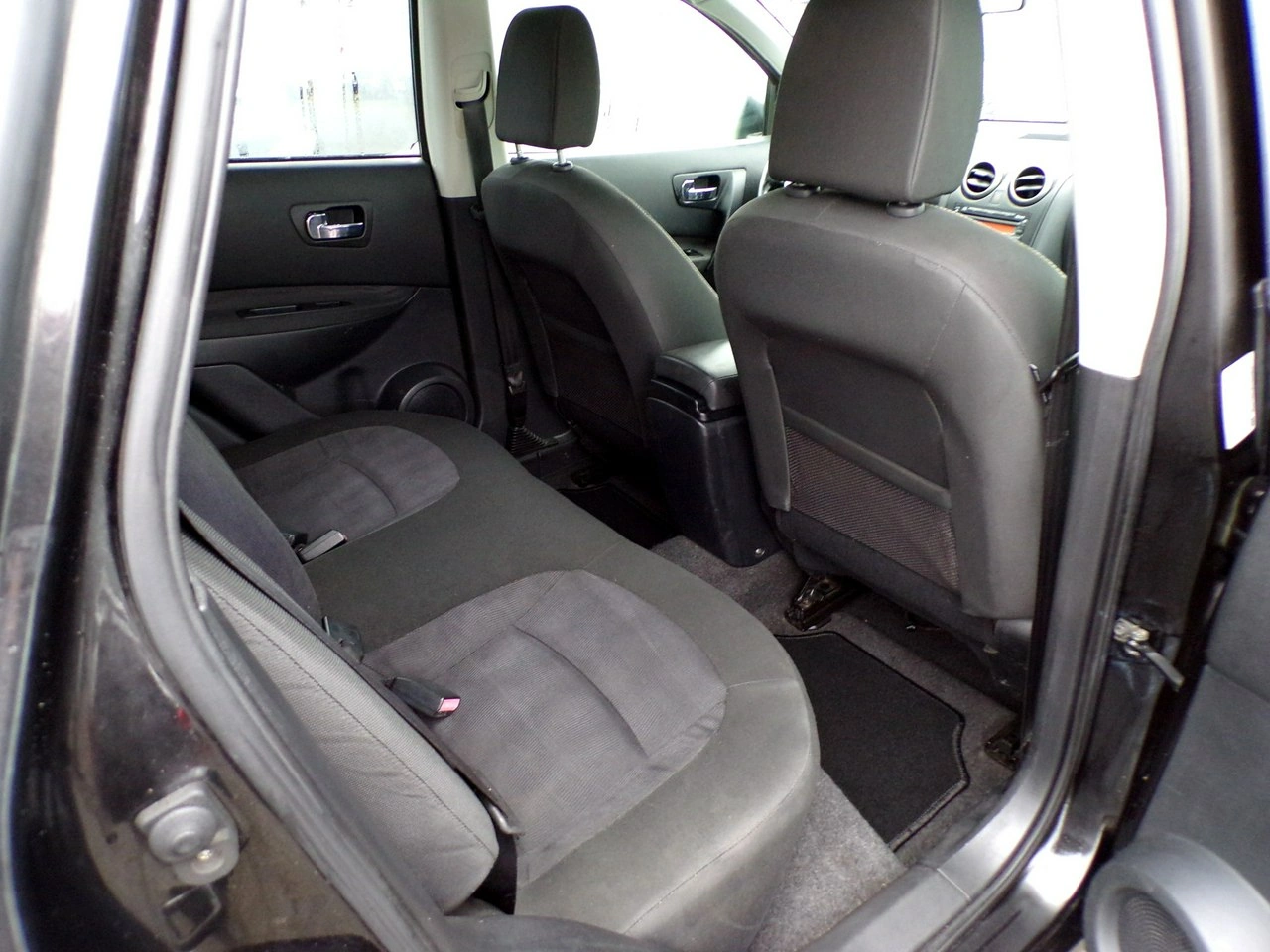 Nissan Qashqai - Zdjęcie 28