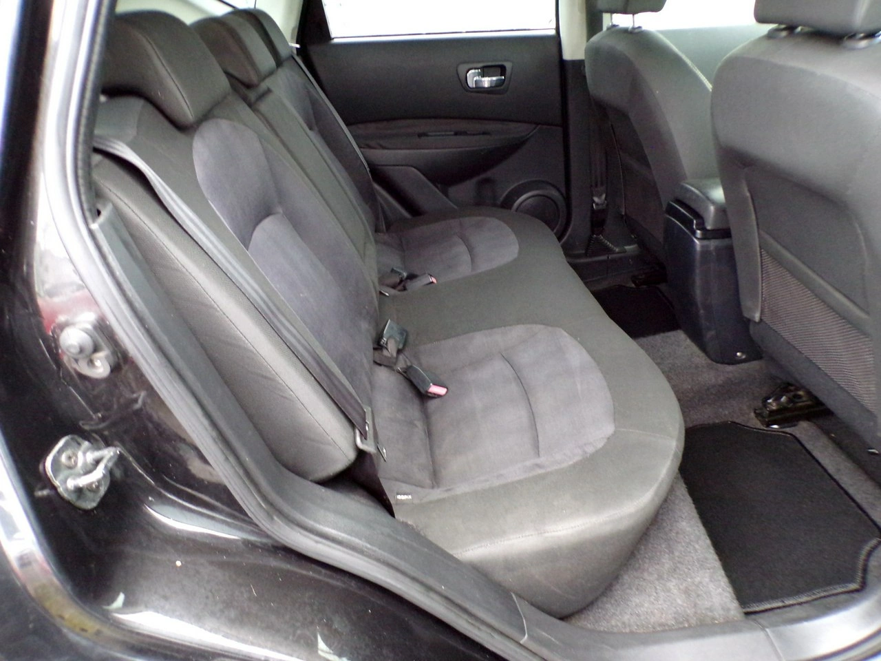 Nissan Qashqai - Zdjęcie 27