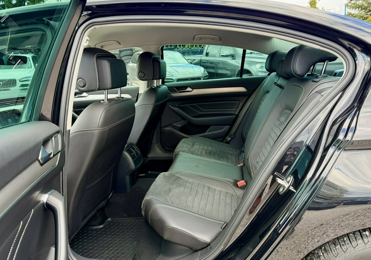 Volkswagen Passat - Zdjęcie 9