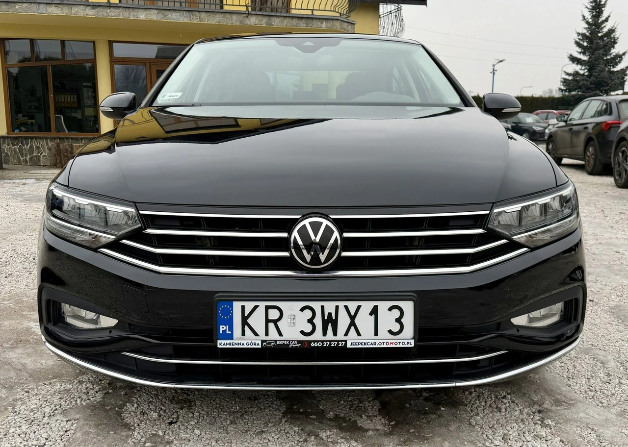 Volkswagen Passat - Zdjęcie 1