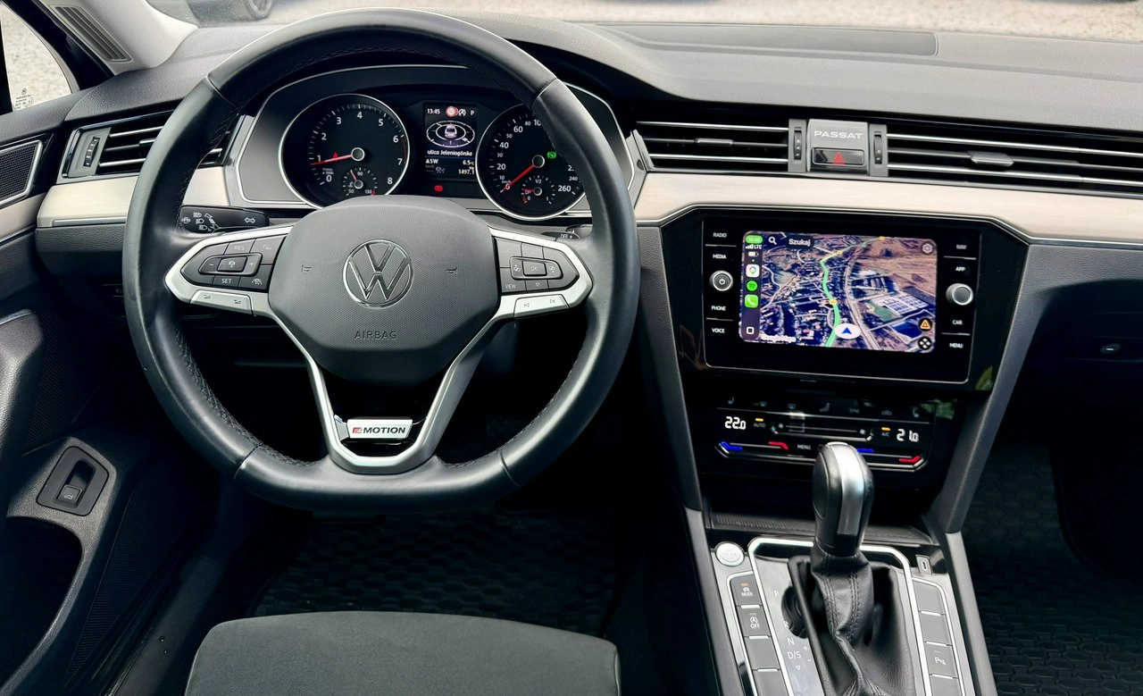 Volkswagen Passat - Zdjęcie 16