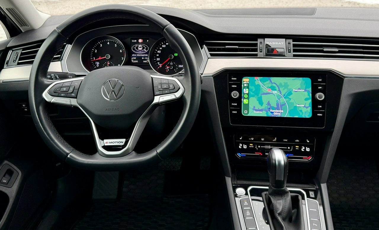 Volkswagen Passat - Zdjęcie 13