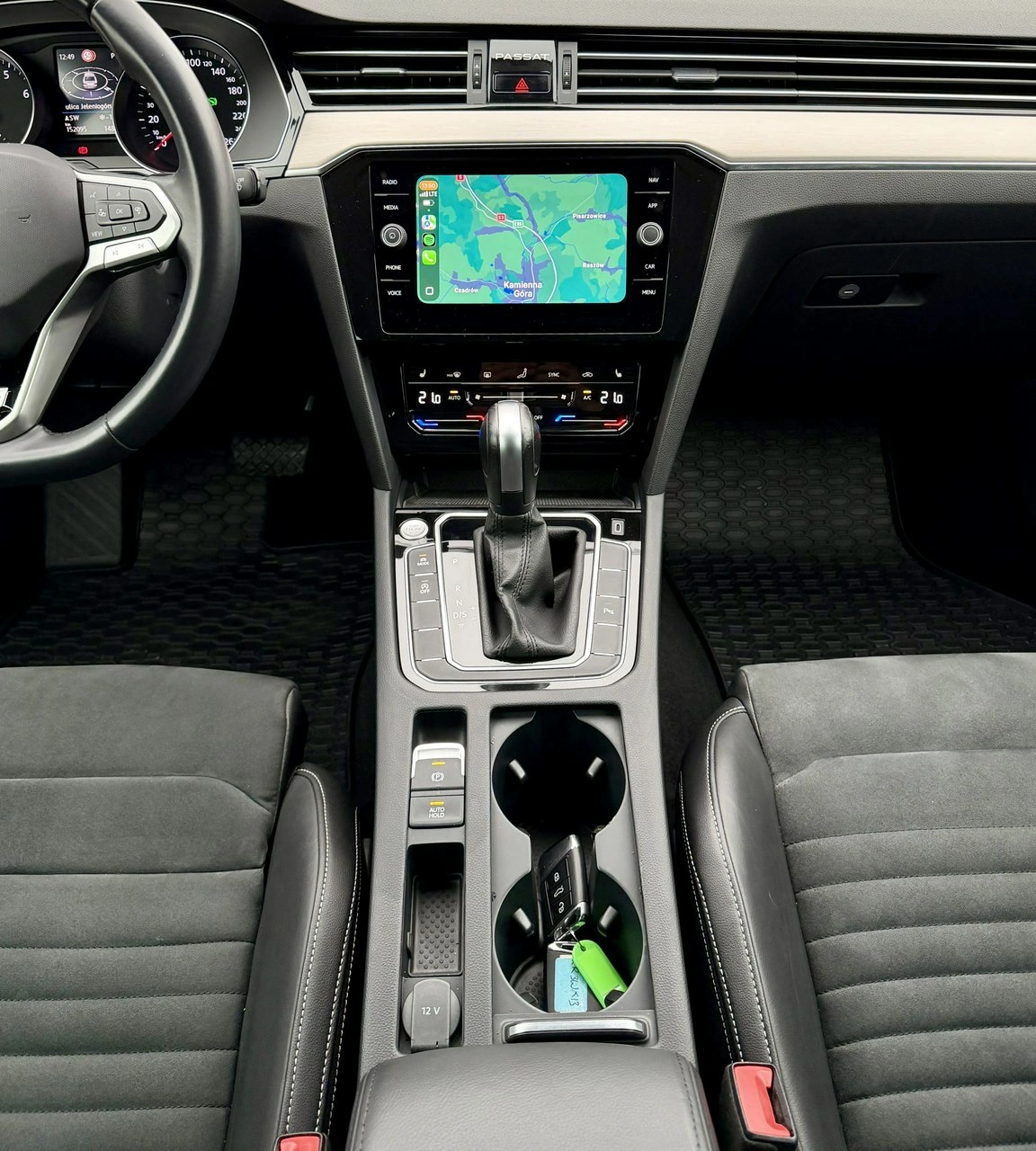 Volkswagen Passat - Zdjęcie 15