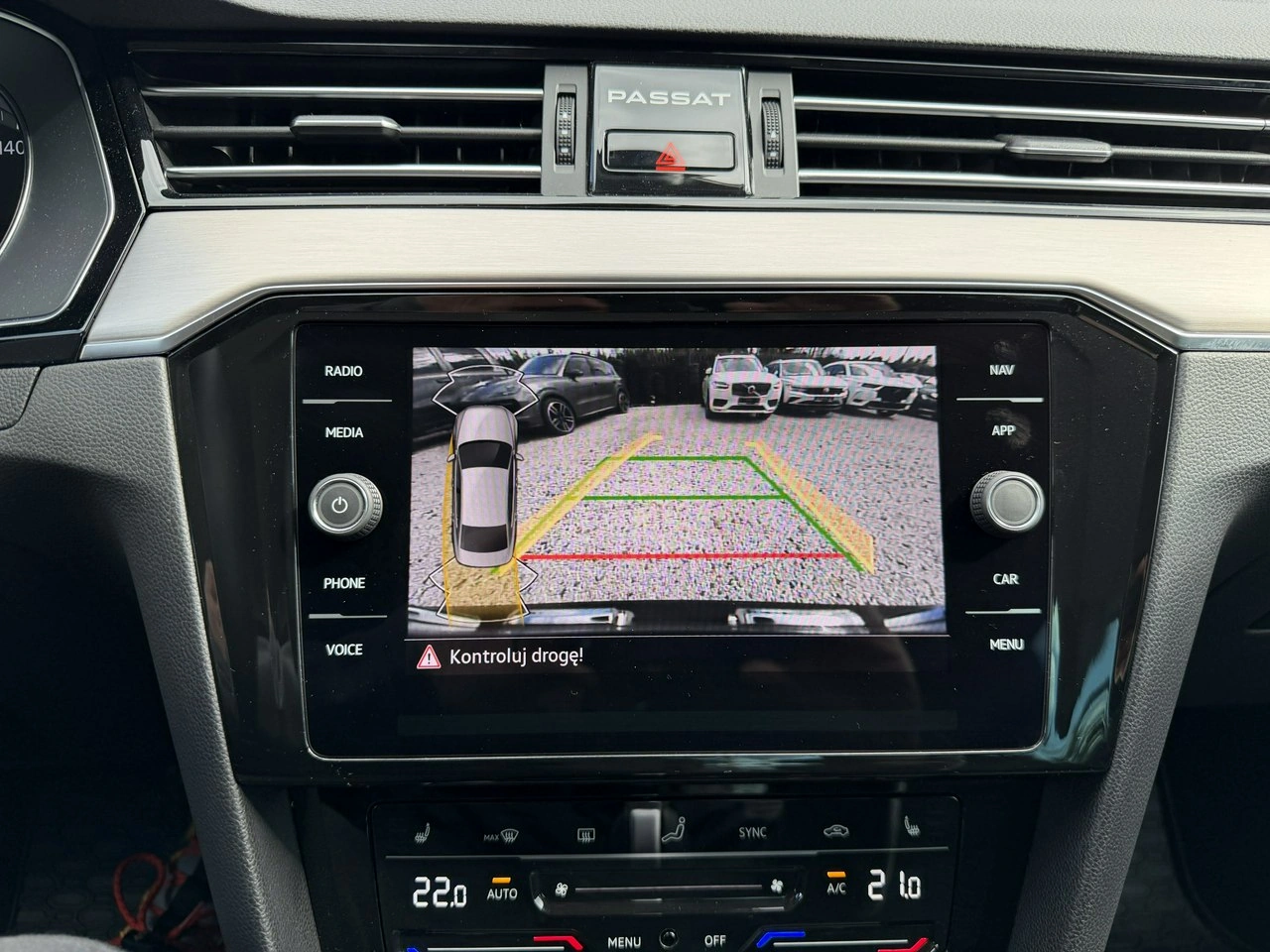 Volkswagen Passat - Zdjęcie 34
