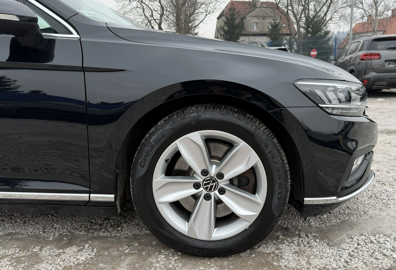 Volkswagen Passat - Zdjęcie 38