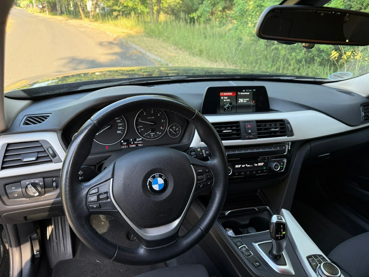 BMW 318 - Zdjęcie 11