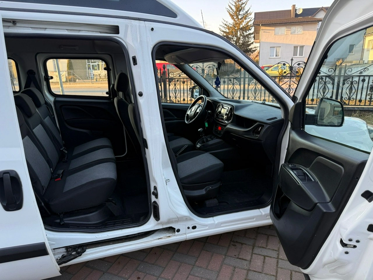 Fiat Doblo - Zdjęcie 20