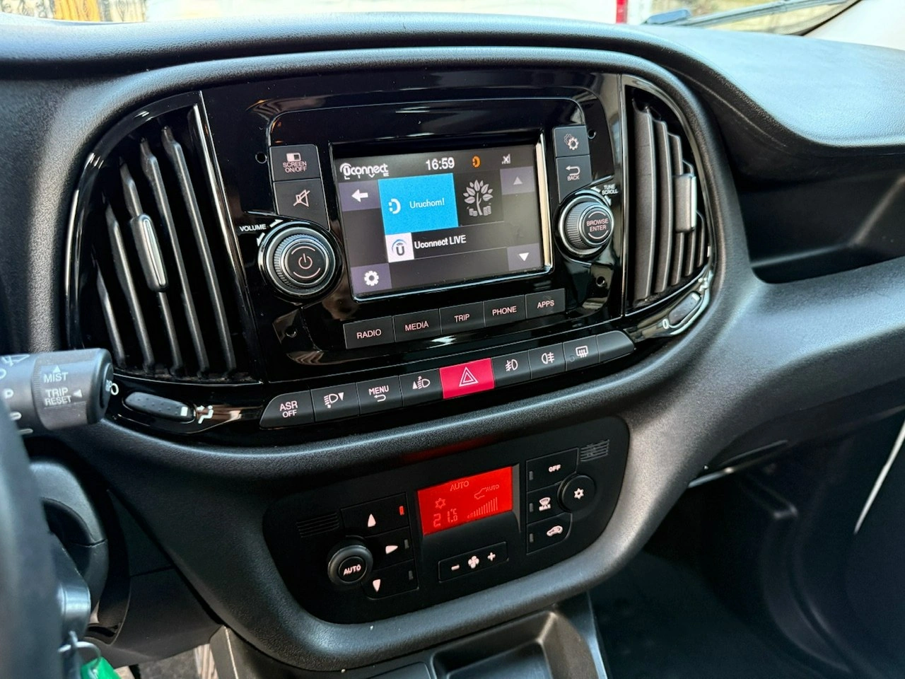 Fiat Doblo - Zdjęcie 17