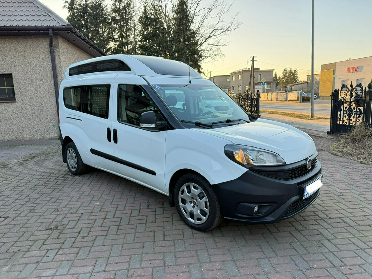 Fiat Doblo - Zdjęcie 10