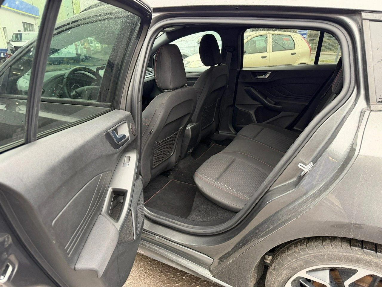 Ford Focus - Zdjęcie 19