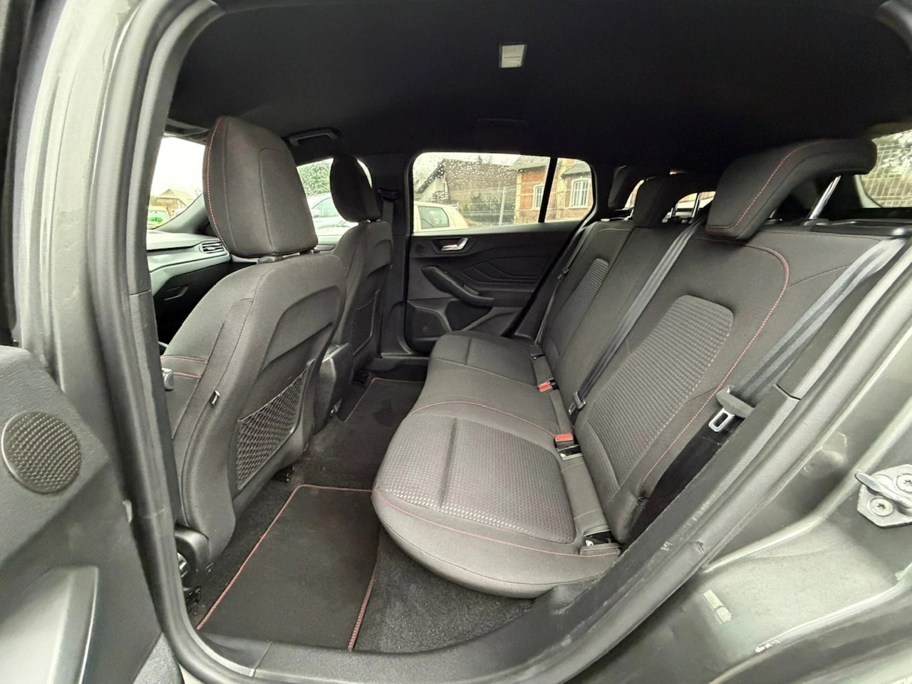 Ford Focus - Zdjęcie 20