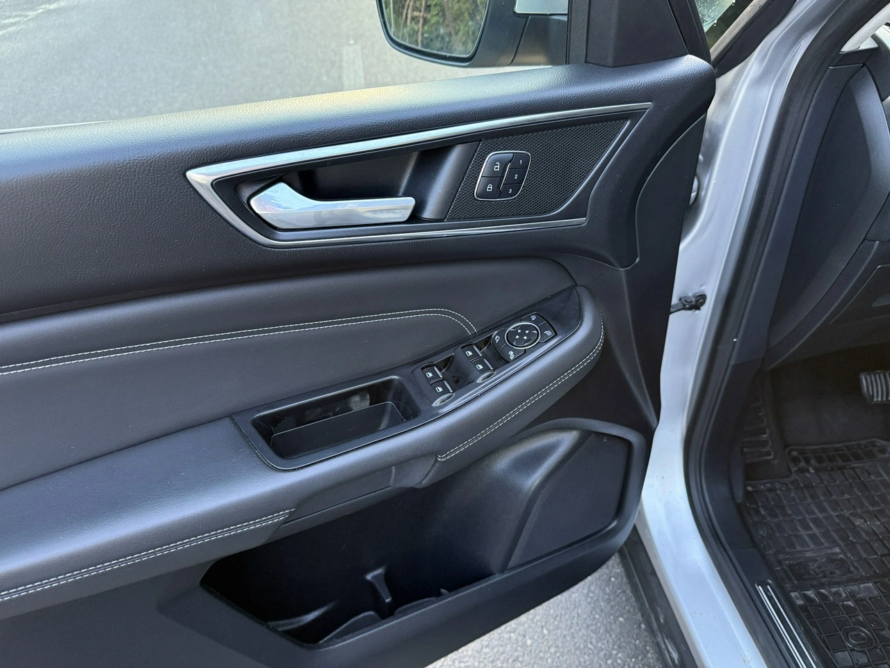 Ford Galaxy - Zdjęcie 27