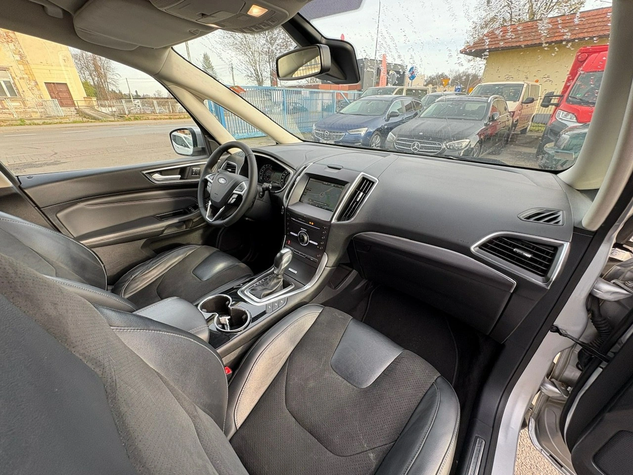 Ford Galaxy - Zdjęcie 28