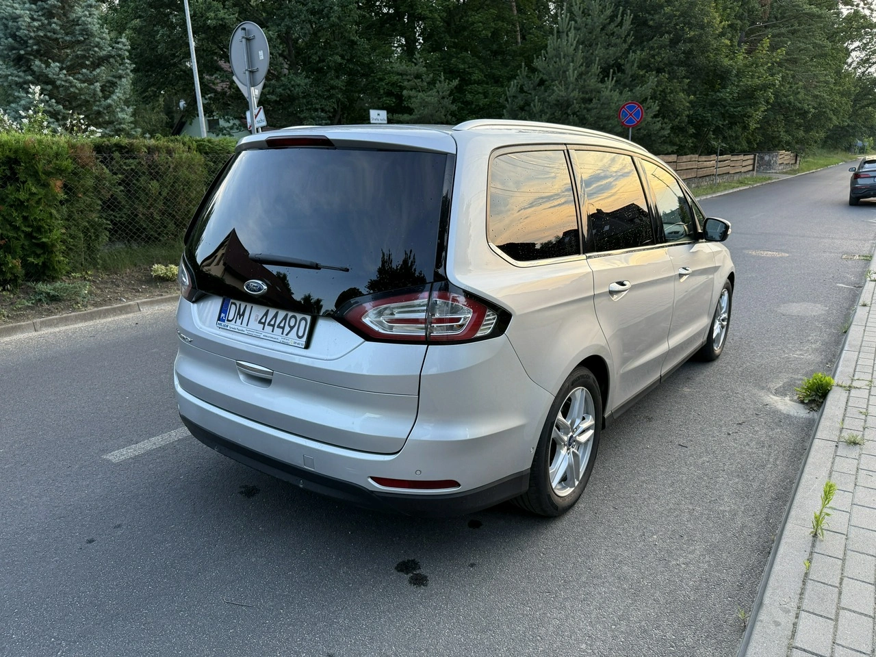 Ford Galaxy - Zdjęcie 2