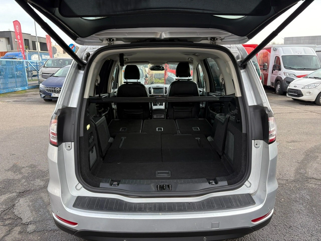 Ford Galaxy - Zdjęcie 34