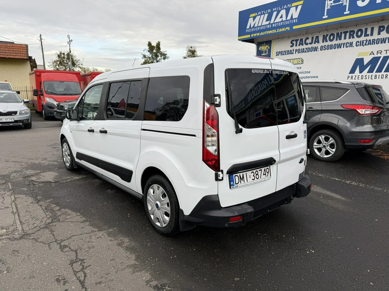 Ford Tourneo Connect - Zdjęcie 10