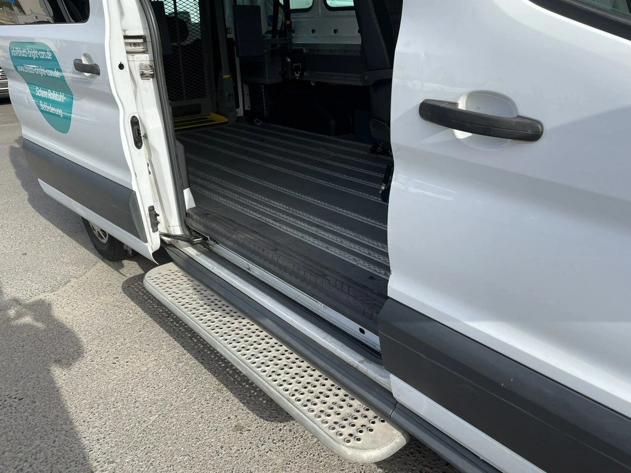 Ford Transit - Zdjęcie 28