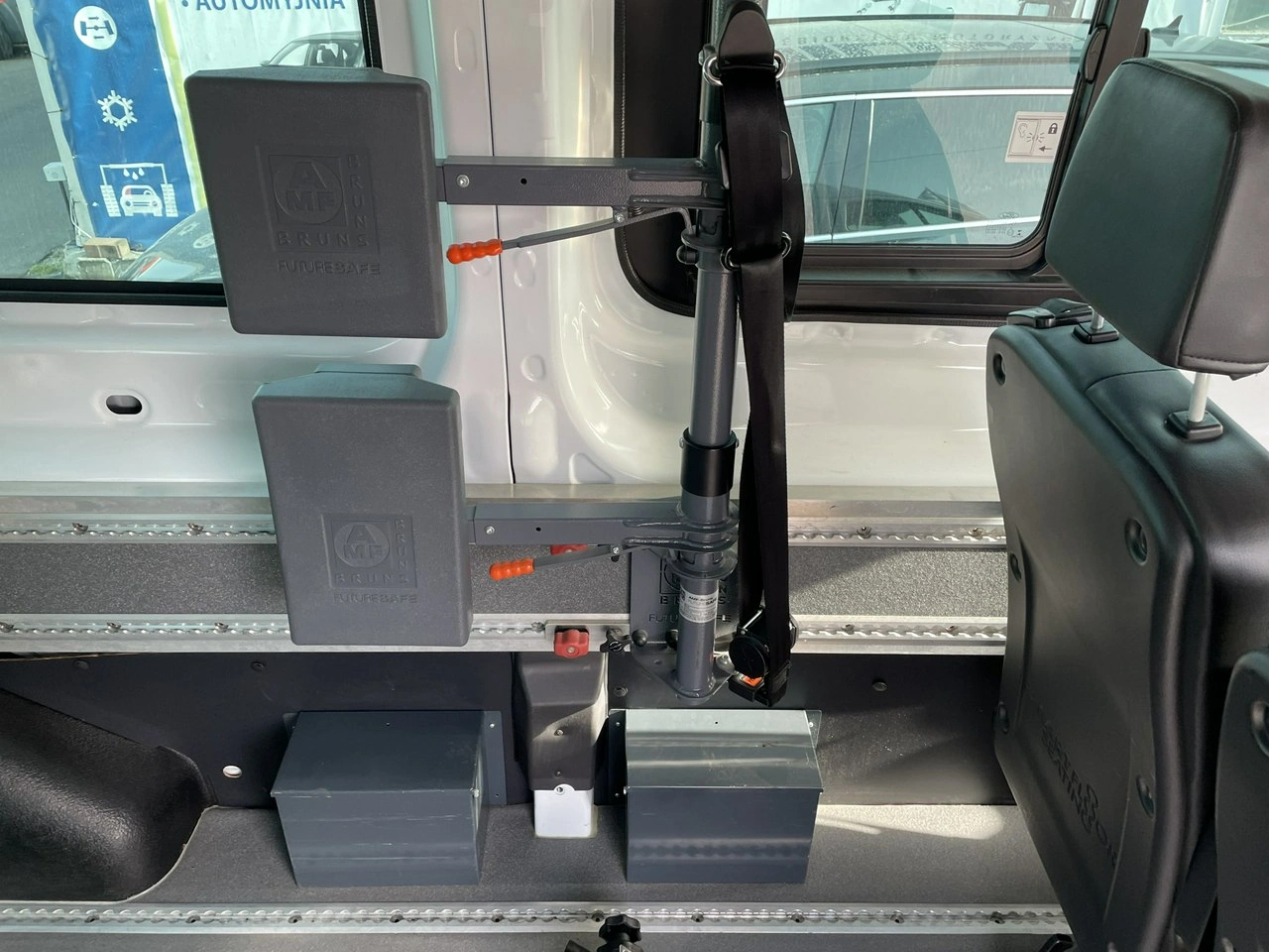 Ford Transit - Zdjęcie 31