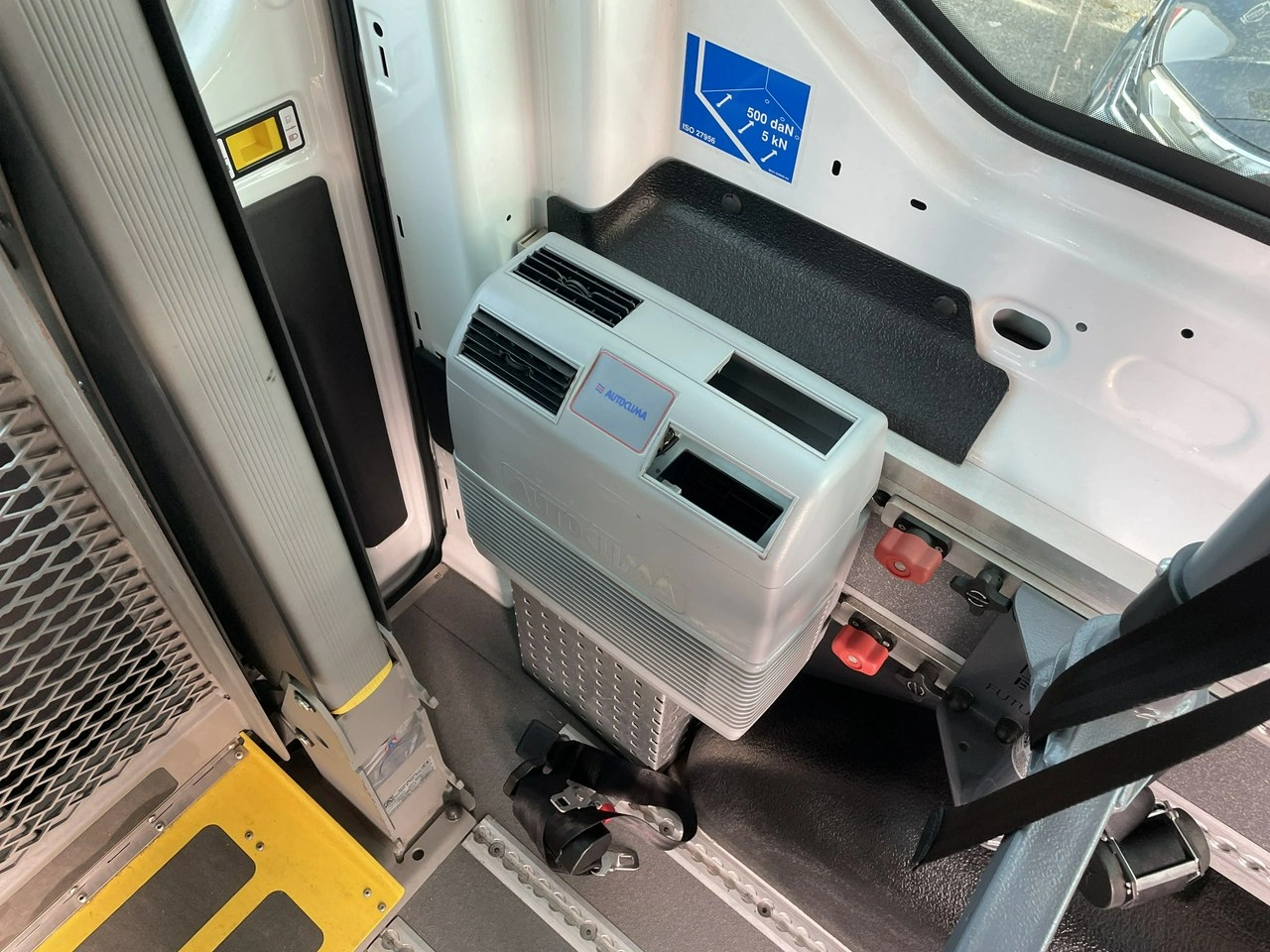 Ford Transit - Zdjęcie 32