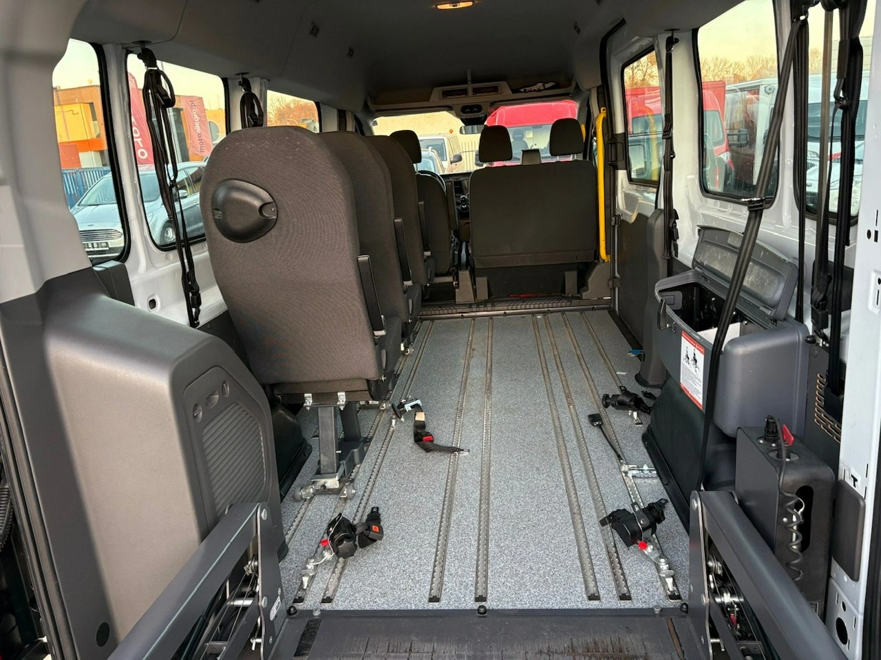 Ford Transit - Zdjęcie 8