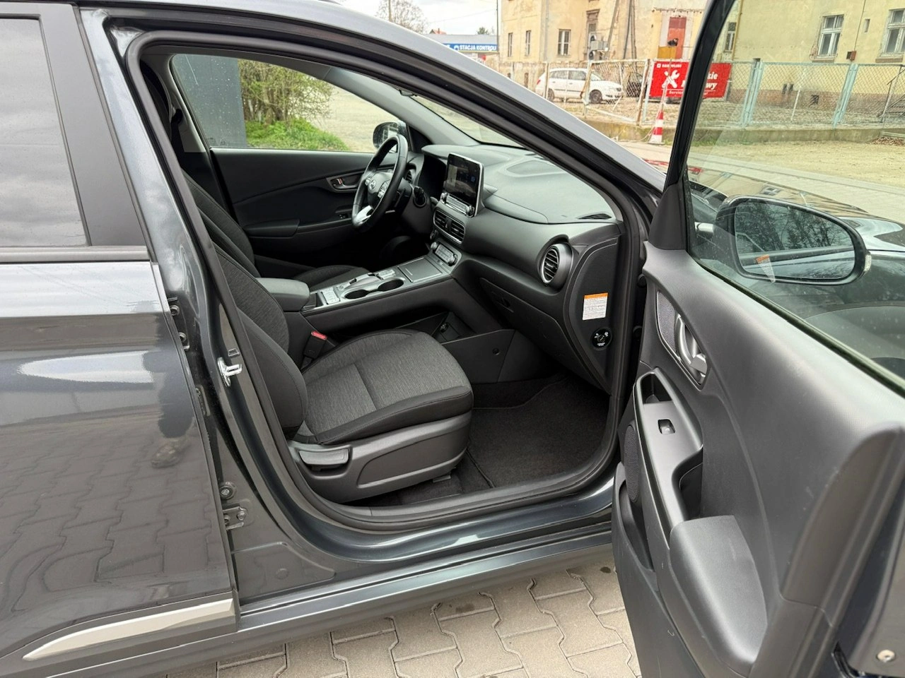 Hyundai Kona - Zdjęcie 25