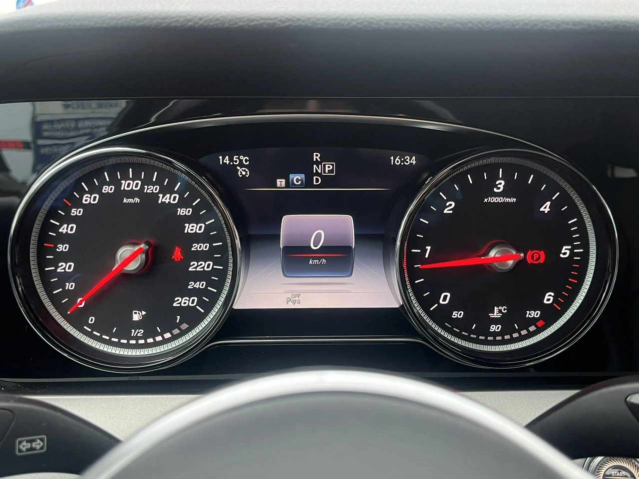 Mercedes E 220 - Zdjęcie 19