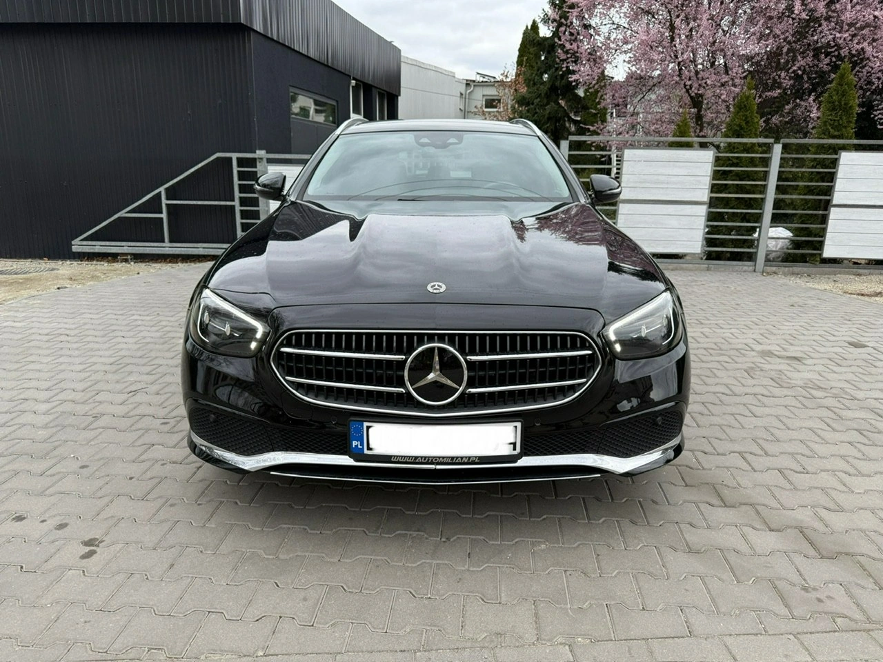 Mercedes E 300 - Zdjęcie 6