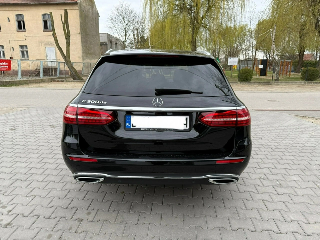 Mercedes E 300 - Zdjęcie 7