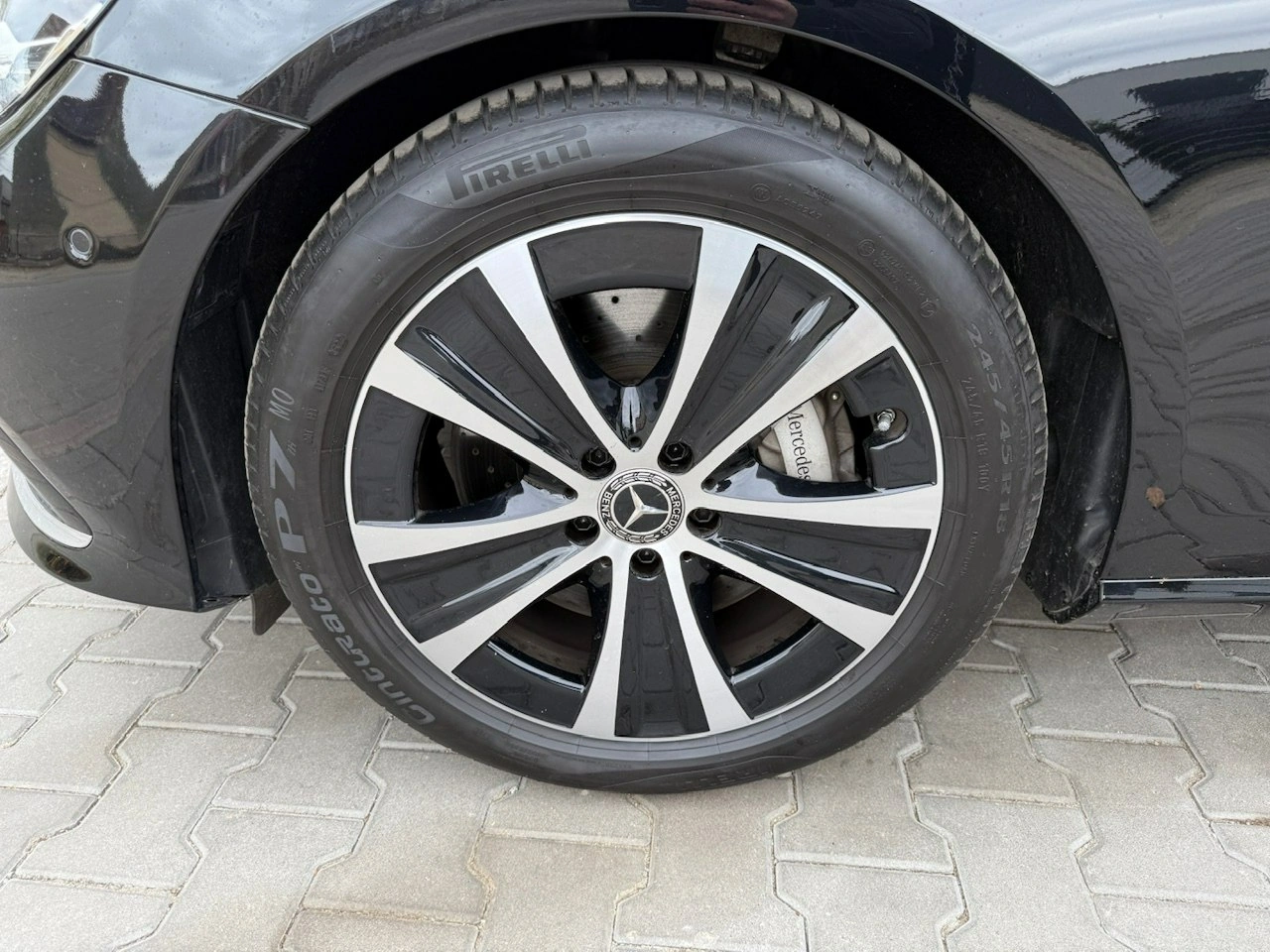 Mercedes E 300 - Zdjęcie 8