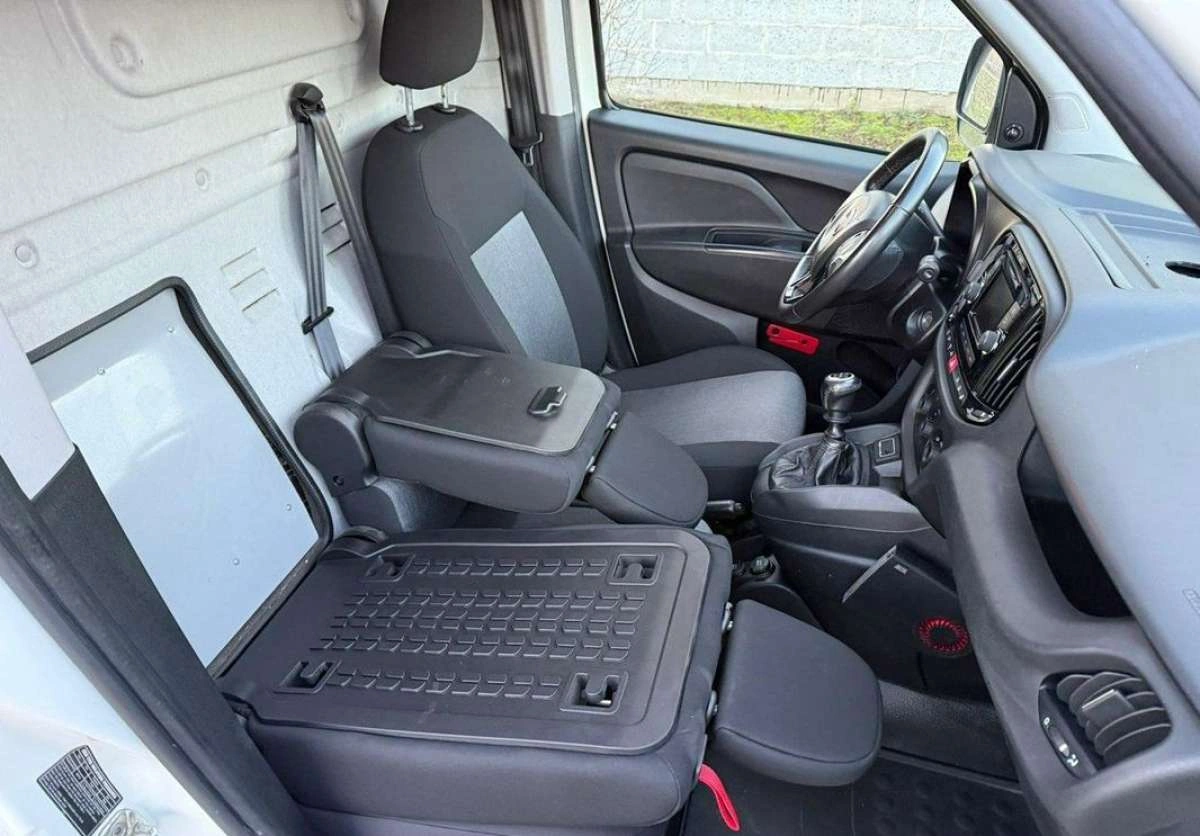 Fiat Doblo - Zdjęcie 13