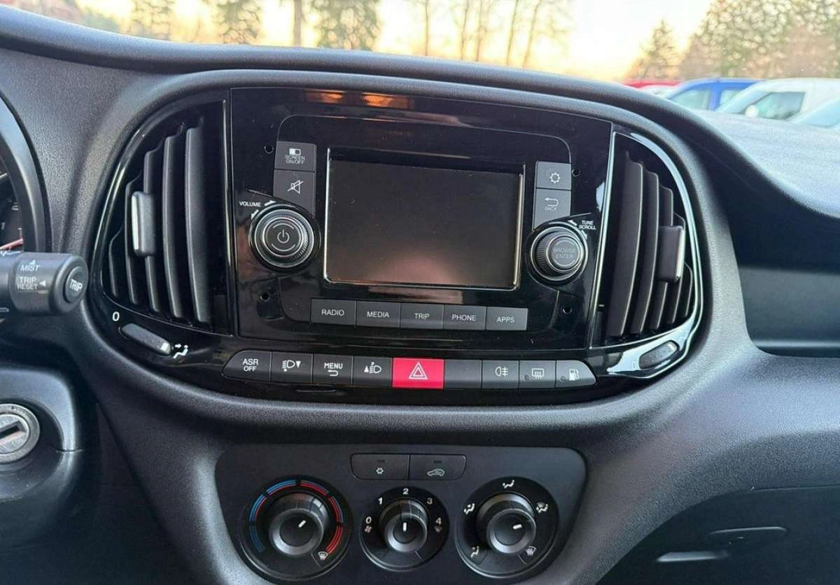 Fiat Doblo - Zdjęcie 20