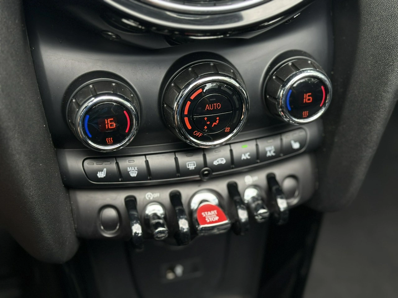 MINI Cabrio - Zdjęcie 27