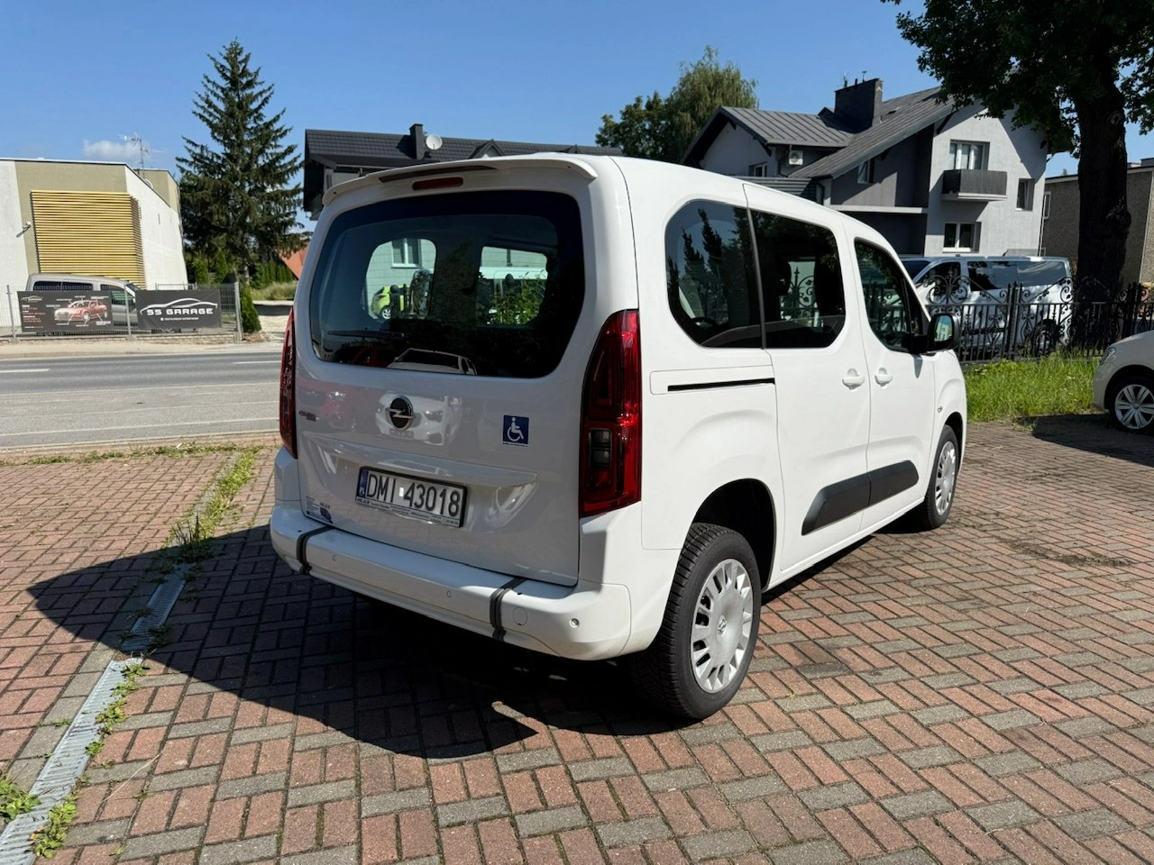 Opel Combo - Zdjęcie 9