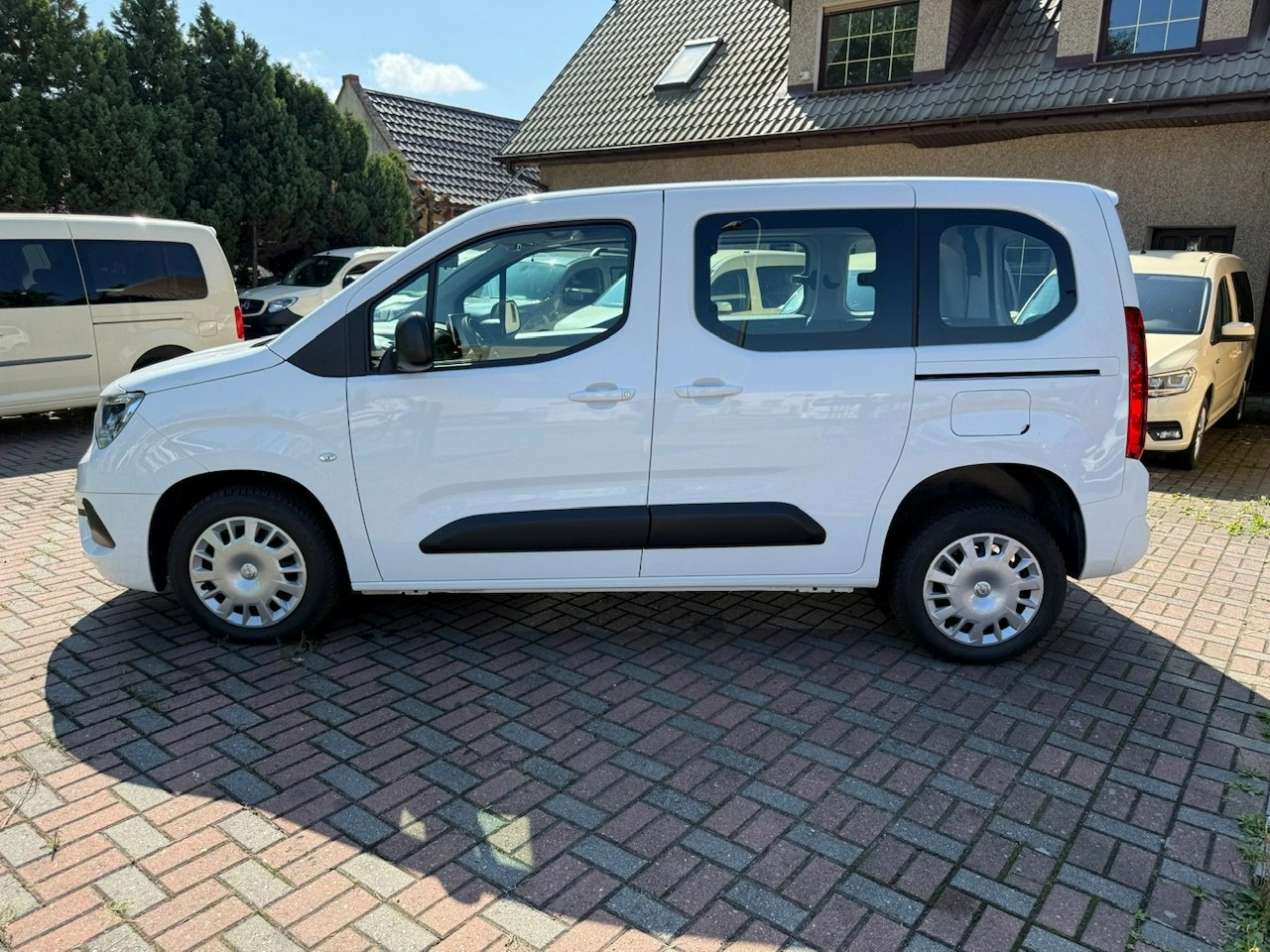 Opel Combo - Zdjęcie 11
