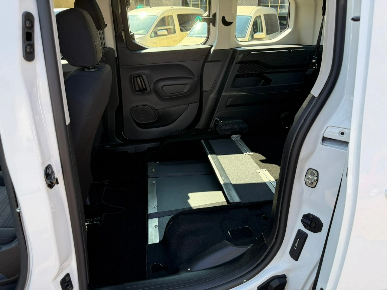 Opel Combo - Zdjęcie 15