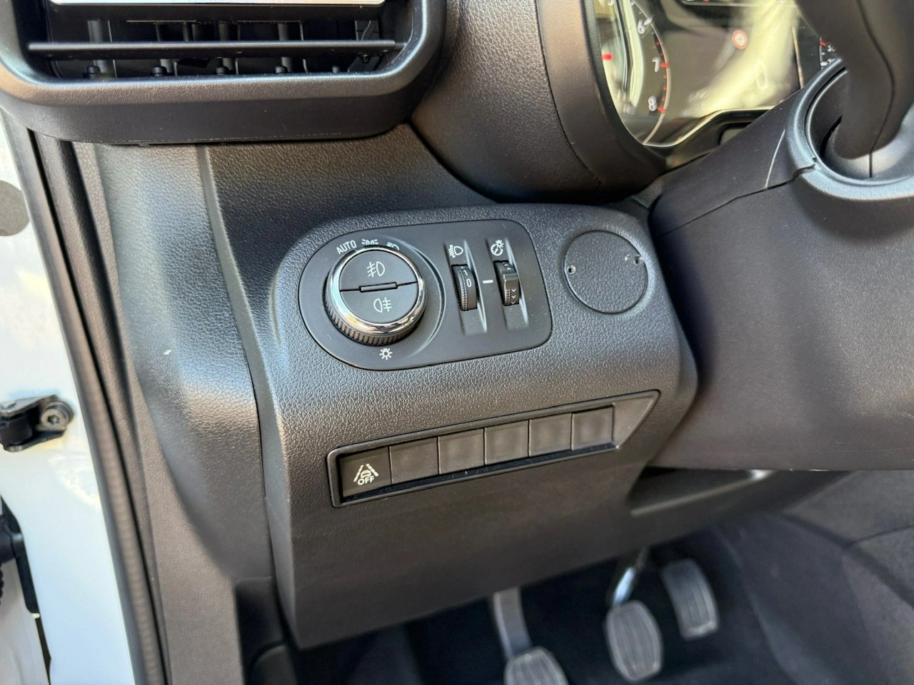 Opel Combo - Zdjęcie 18