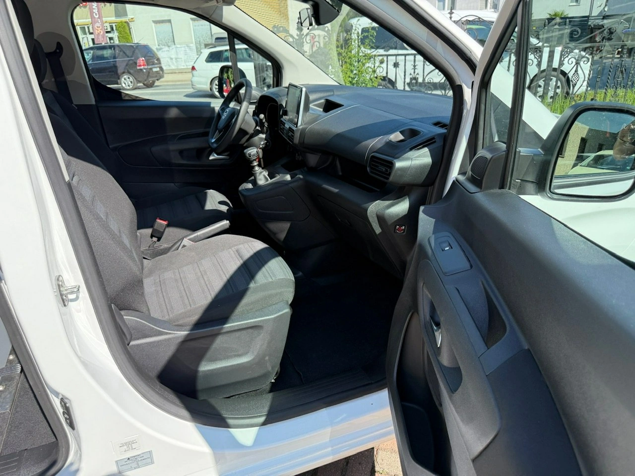 Opel Combo - Zdjęcie 25