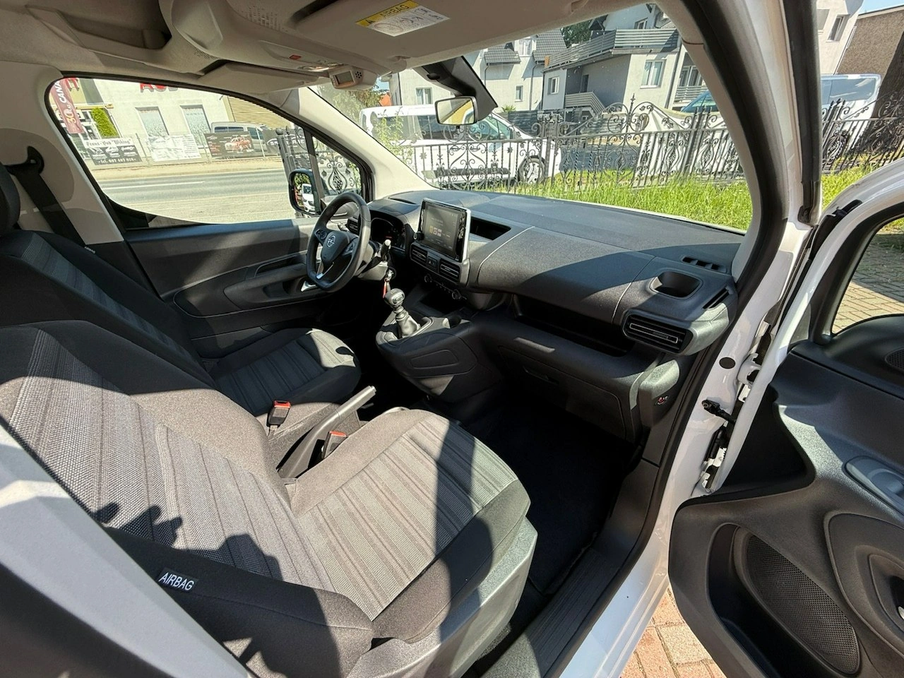 Opel Combo - Zdjęcie 26