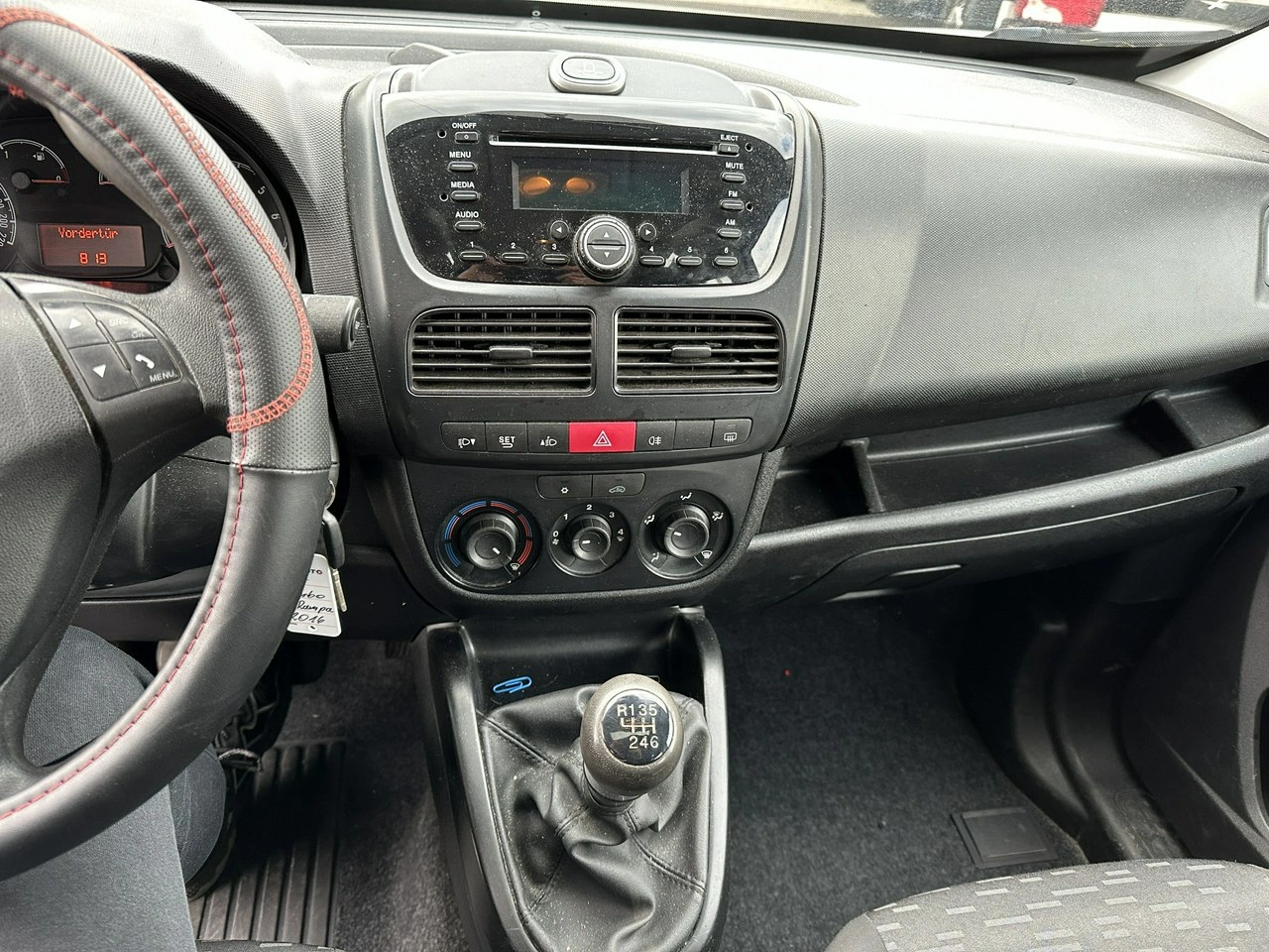 Opel Combo - Zdjęcie 17