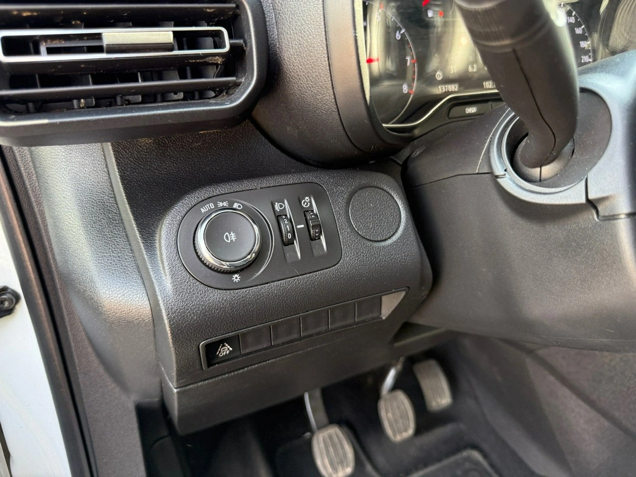 Opel Combo Life - Zdjęcie 15