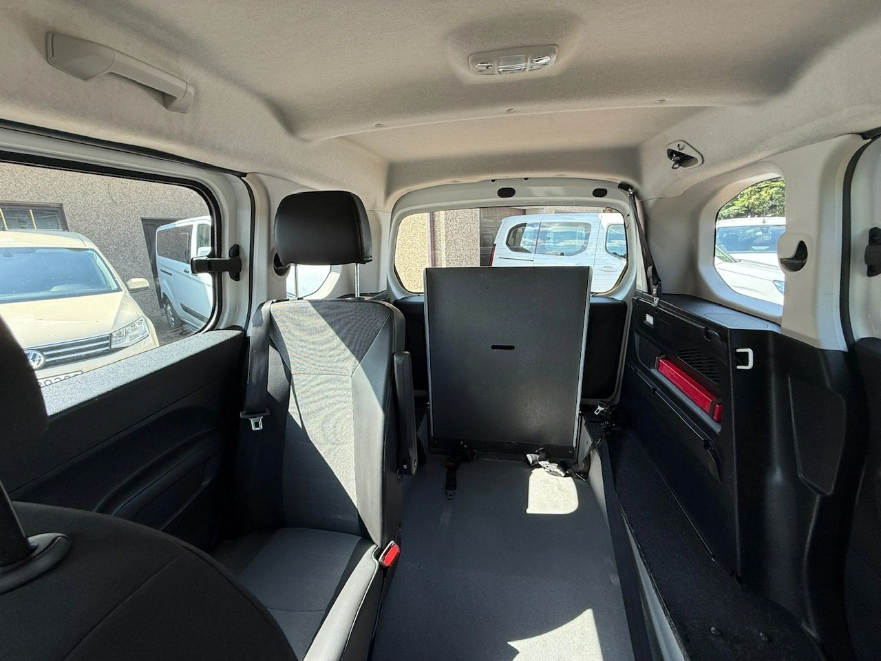 Opel Combo Life - Zdjęcie 25