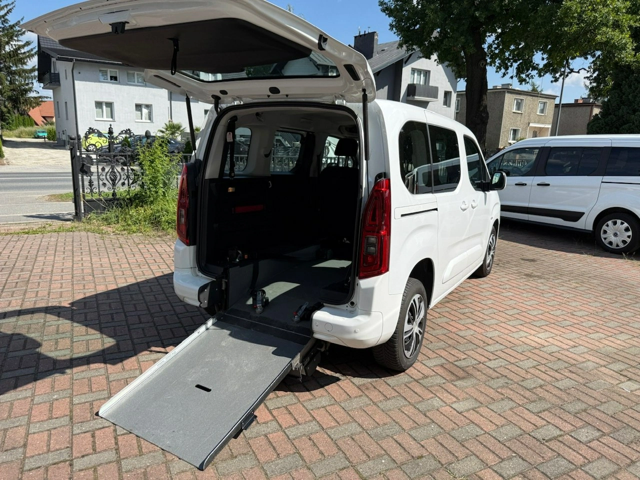 Opel Combo Life - Zdjęcie 2
