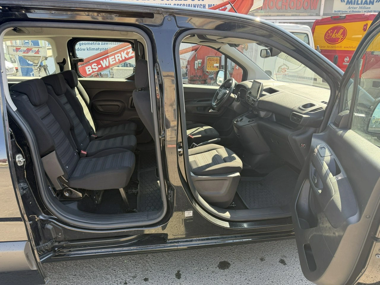 Opel Combo Life - Zdjęcie 13