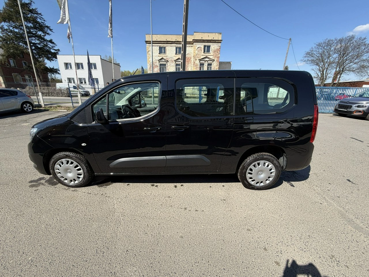 Opel Combo Life - Zdjęcie 23