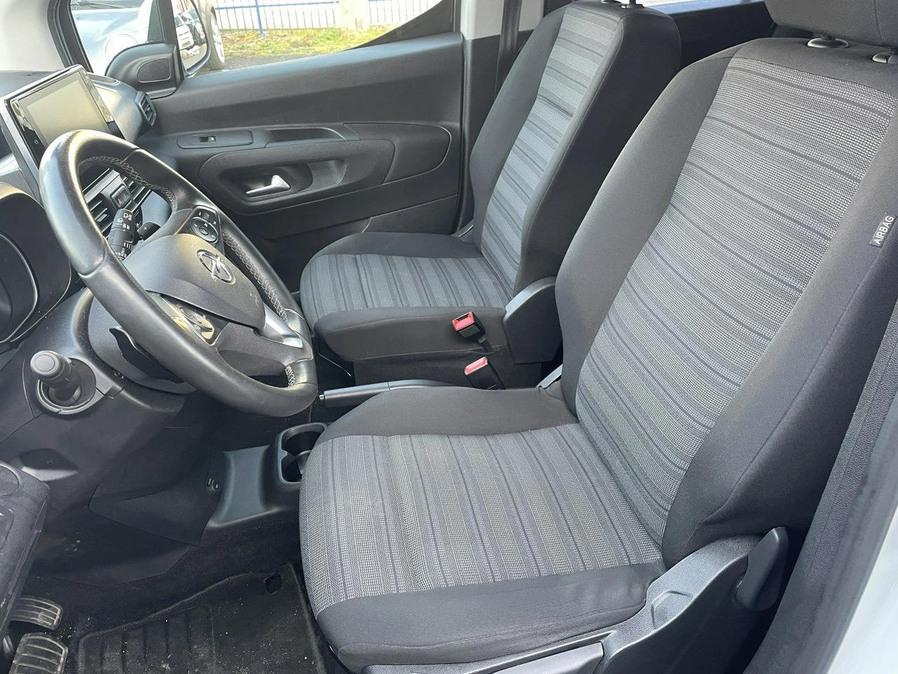 Opel Combo Life - Zdjęcie 16