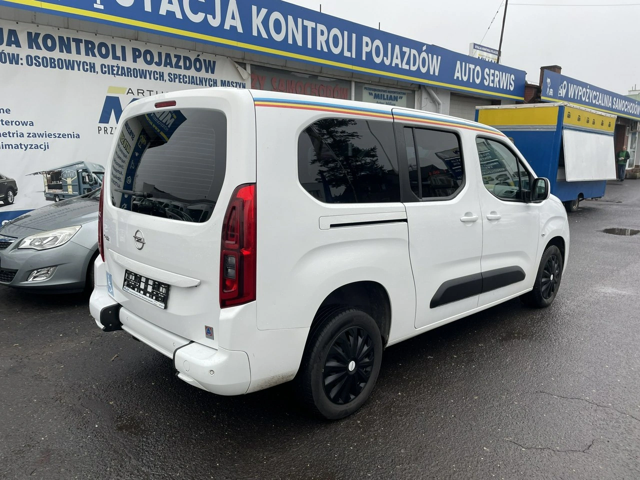 Opel Combo Life - Zdjęcie 29