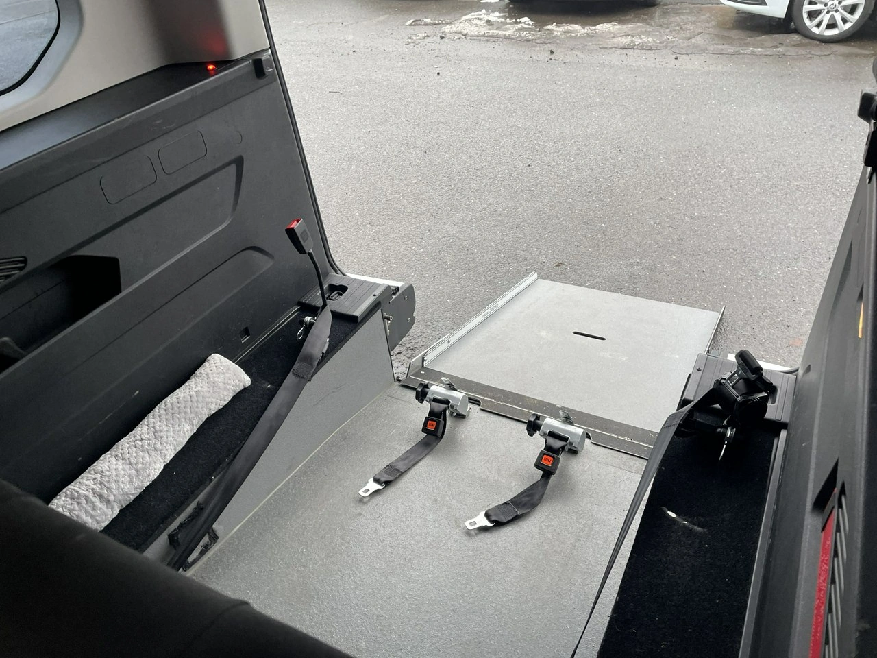 Opel Combo Life - Zdjęcie 17