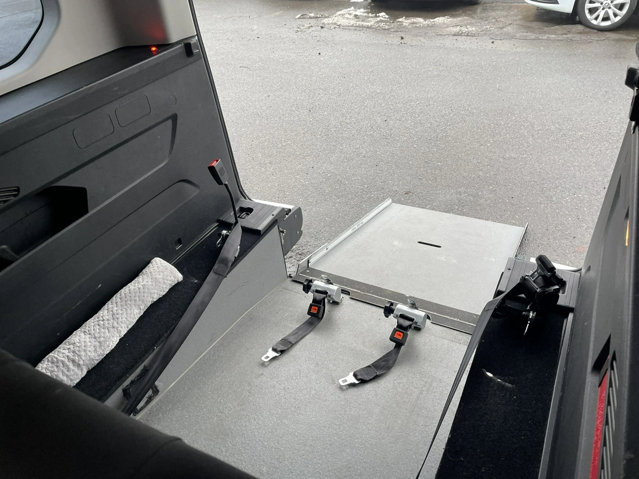 Opel Combo Life - Zdjęcie 21