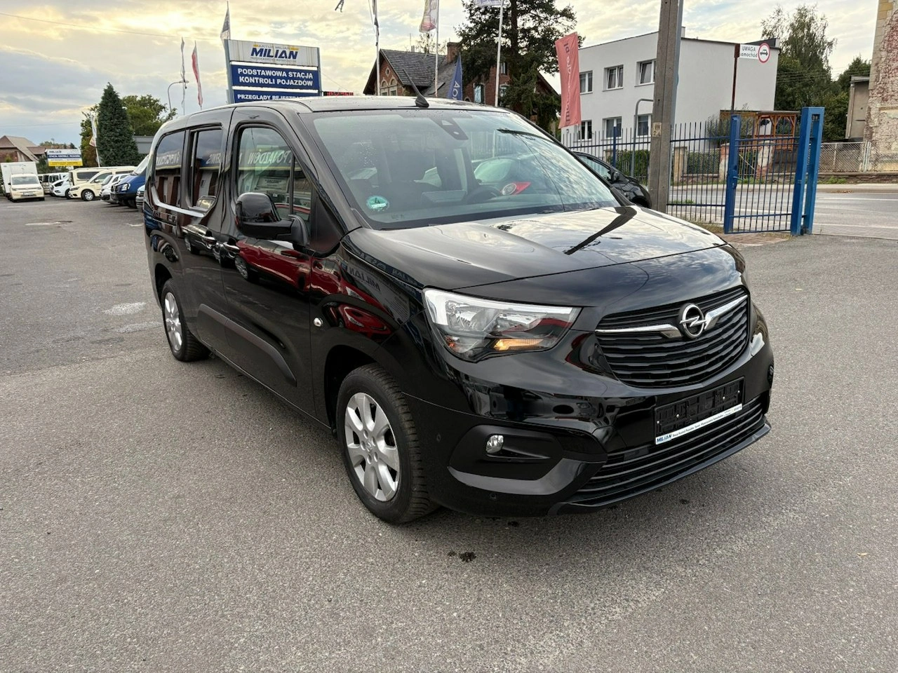 Opel Combo Life - Zdjęcie 9